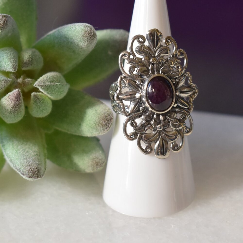 Indian Star Ruby Ring